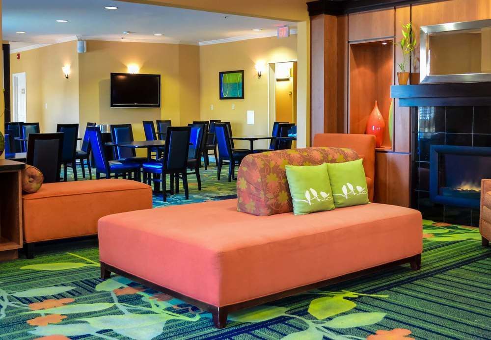Fairfield Inn & Suites Fredericksburg Extérieur photo